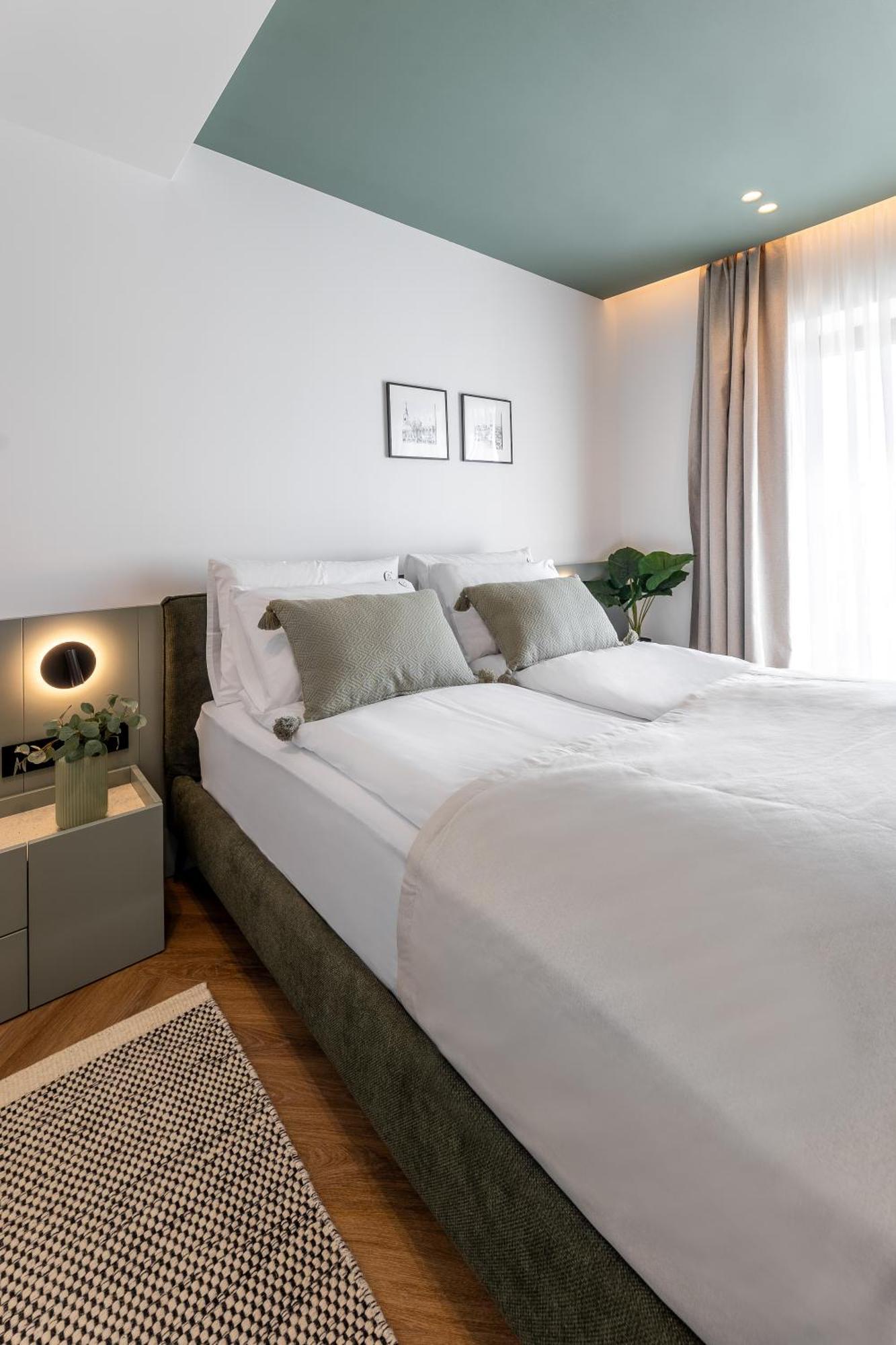 Catalog Boutique Rooms Bratysława Zewnętrze zdjęcie